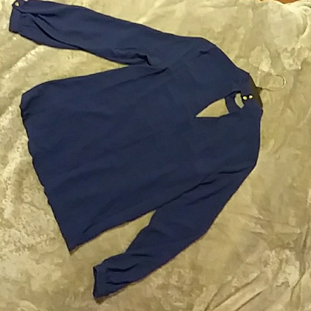 Shirt - Picture 2 of 2